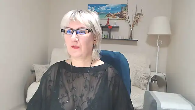 FleurMays online show from 02.10.25