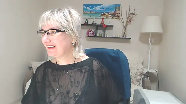 FleurMays online show from 02.10.25