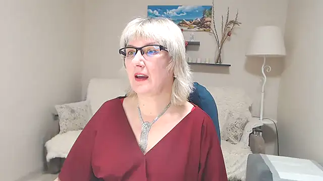 FleurMays online show from 02.17.25