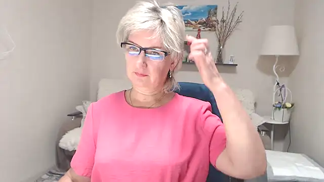 FleurMays online show from 09.26.25