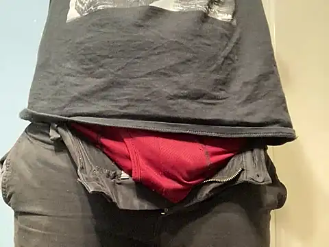 Snapshot of MyNameJeff1856 chatting on 12.12.24 MyNameJeff1856 online show from 12.12.24