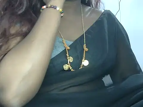 Snapshot of Hot_akshara chatting on 09.27.25 Hot akshara online show from 09.27.25