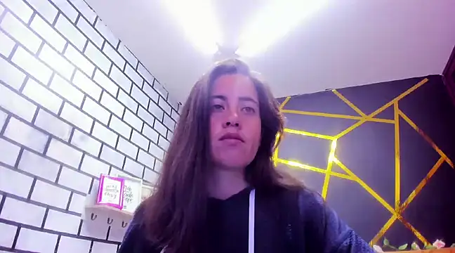 Snapshot of kathina_giraldo chatting on 12.02.24 kathina giraldo online show from 12.02.24