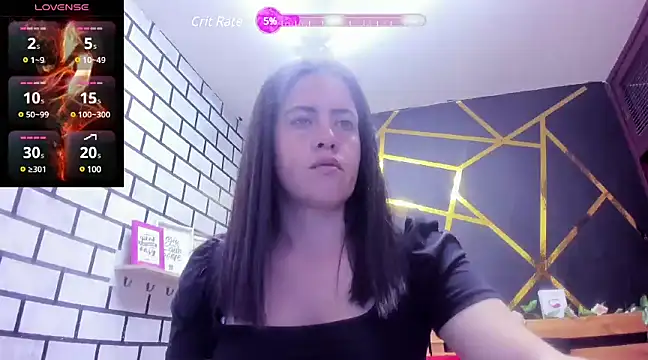 Snapshot of kathina_giraldo chatting on 12.23.24 kathina giraldo online show from 12.23.24