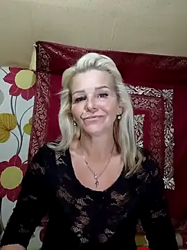 Snapshot of CassandraSandra44 chatting on 02.15.25 CassandraSandra44 online show from 02.15.25