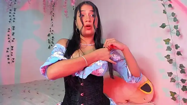Snapshot of Mikubani18 chatting on 12.31.24 Mikubani18 online show from 12.31.24