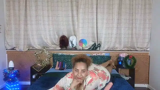 CleopatraYourRoyalAffair online show from 12.09.24