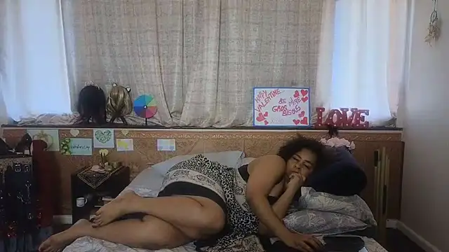 CleopatraYourRoyalAffair online show from 02.21.25