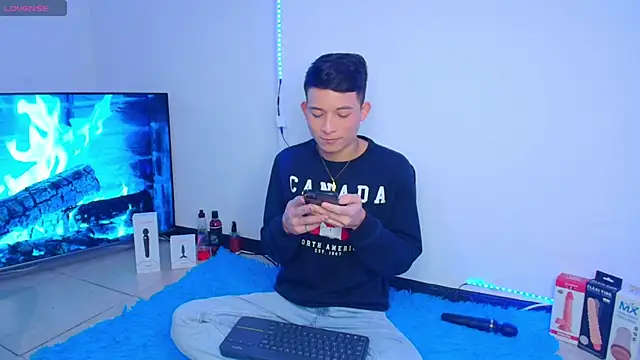 Snapshot of bryamer_19 chatting on 01.31.25 bryamer 19 online show from 01.31.25