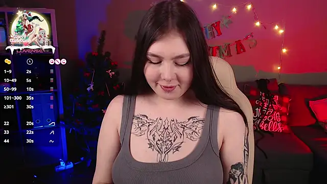 Snapshot of Arizonaa_Muse chatting on 12.20.24 Arizonaa Muse online show from 12.20.24