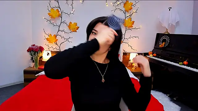  Sun Shy  online show from 10.30.25