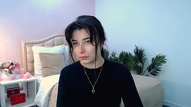  Sun Shy  online show from 11.28.25