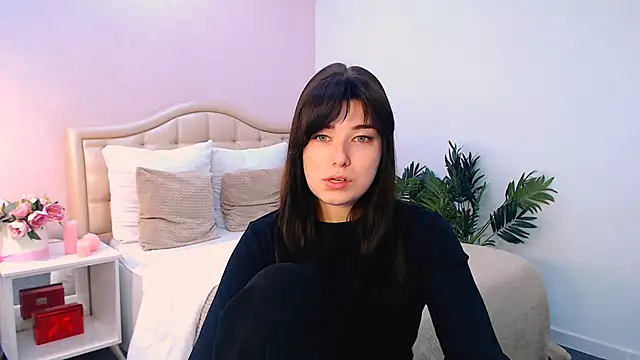  Sun Shy  online show from 11.30.25