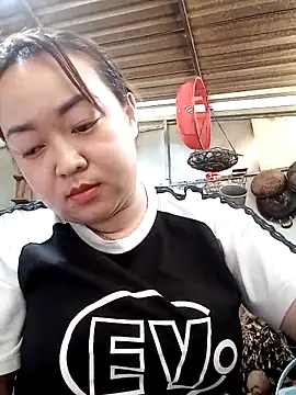 VyOanh2K online show from 03.05.25