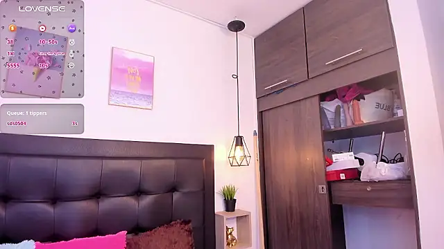 Snapshot of sweet_abby1 chatting on 12.07.24 sweet abby1 online show from 12.07.24