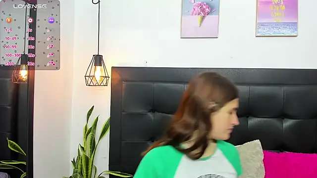 Snapshot of sweet_abby1 chatting on 02.03.25 sweet abby1 online show from 02.03.25