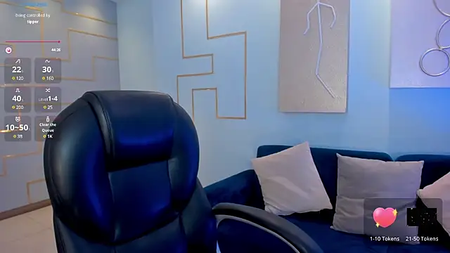 Snapshot of HannahJamesX chatting on 02.04.25 HannahJamesX online show from 02.04.25