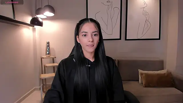 Snapshot of HannahJamesX chatting on 03.03.25 HannahJamesX online show from 03.03.25