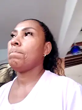 Snapshot of OliviaBurning chatting on 03.21.25 OliviaBurning online show from 03.21.25