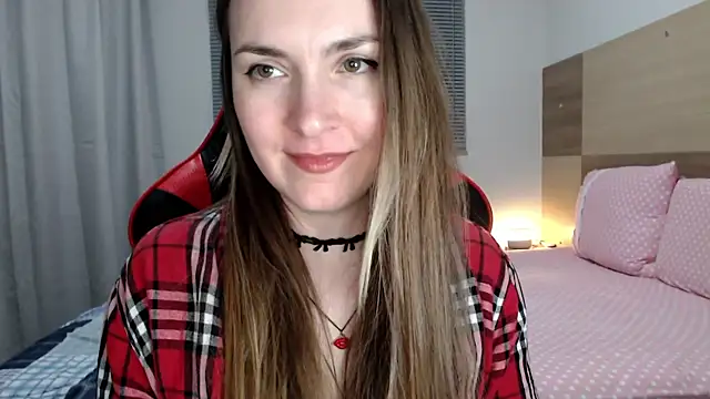 Snapshot of Naughty_Annn chatting on 11.27.25 Naughty Annn online show from 11.27.25