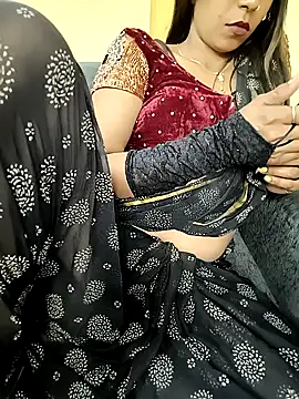 Snapshot of sexy-mohini chatting on 01.28.25 sexy-mohini online show from 01.28.25