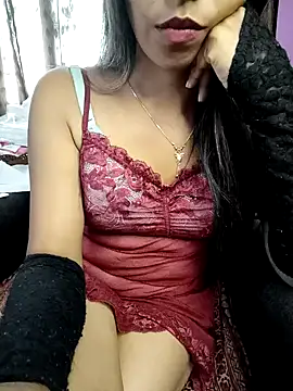 Snapshot of sexy-mohini chatting on 02.05.25 sexy-mohini online show from 02.05.25
