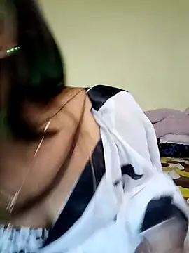Snapshot of sexy-mohini chatting on 03.09.25 sexy-mohini online show from 03.09.25