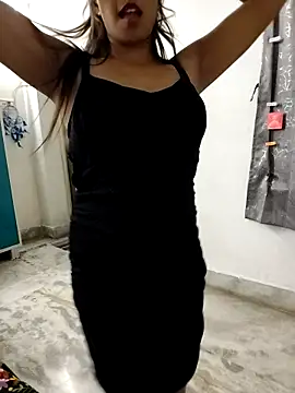Snapshot of sexy-mohini chatting on 09.11.25 sexy-mohini online show from 09.11.25