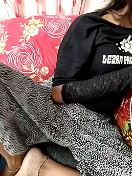 Snapshot of sexy-mohini chatting on 09.21.25 sexy-mohini online show from 09.21.25