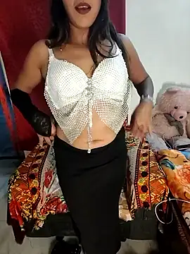 Snapshot of sexy-mohini chatting on 10.19.25 sexy-mohini online show from 10.19.25
