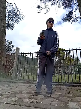 Snapshot of Cuervo_maniaco chatting on 10.12.25 Cuervo maniaco online show from 10.12.25