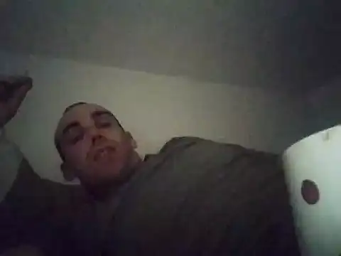 Snapshot of DrbigdickUK chatting on 10.15.25 DrbigdickUK online show from 10.15.25