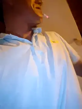 leoytessa 10 online show from 10.15.25