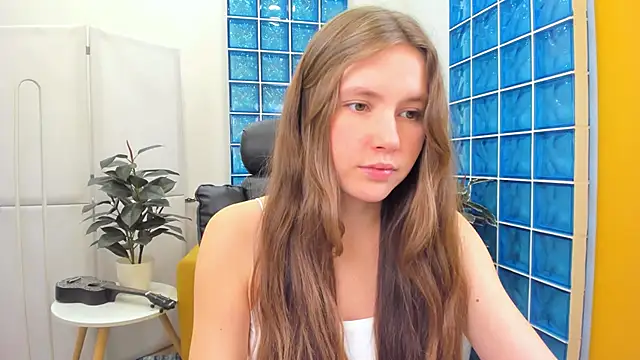 Snapshot of MaryannSoftt chatting on 03.19.25 MaryannSoftt online show from 03.19.25