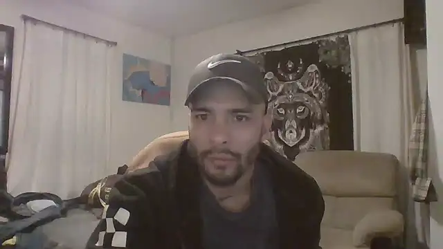 Snapshot of JohnnyDeep187 chatting on 01.02.25 JohnnyDeep187 online show from 01.02.25