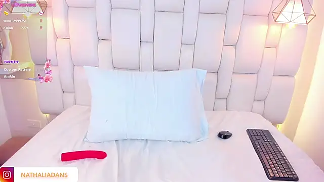 NathaliAdans online show from 03.08.25