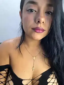 Snapshot of MarianaByanchi chatting on 02.03.25 MarianaByanchi online show from 02.03.25