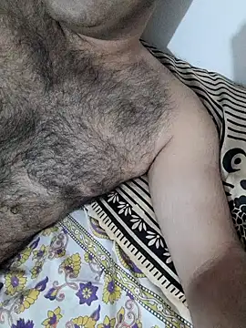 Snapshot of velociraptor_xxx chatting on 01.17.25 velociraptor xxx online show from 01.17.25