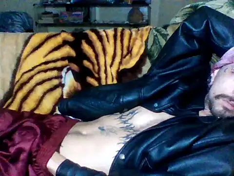 Snapshot of sellvageria chatting on 10.02.25 sellvageria online show from 10.02.25