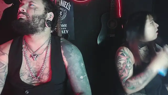 Snapshot of darkclothes chatting on 09.25.25 darkclothes online show from 09.25.25