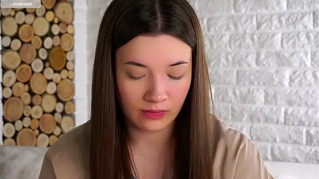 LowOncoming online show from 11.02.25