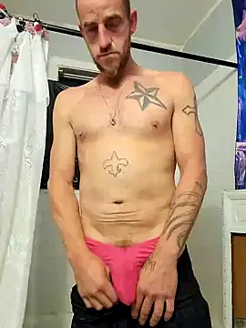 Snapshot of 5g4ever chatting on 01.23.25 5g4ever online show from 01.23.25