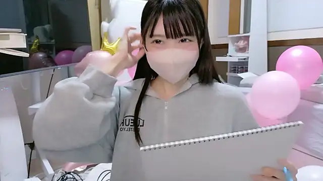 Snapshot of YUNOCHI_nyanko chatting on 10.06.25 YUNOCHI nyanko online show from 10.06.25