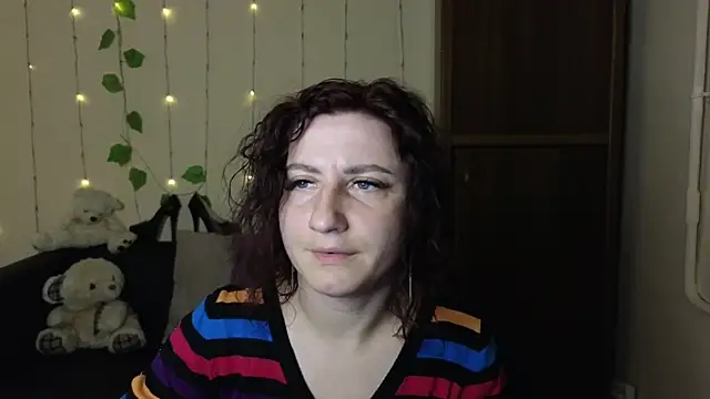 Snapshot of Muse_kitty_jenia chatting on 03.15.25 Muse kitty jenia online show from 03.15.25