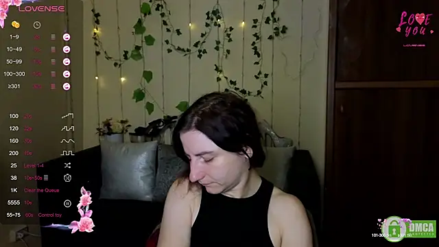 Snapshot of Muse_kitty_jenia chatting on 09.13.25 Muse kitty jenia online show from 09.13.25