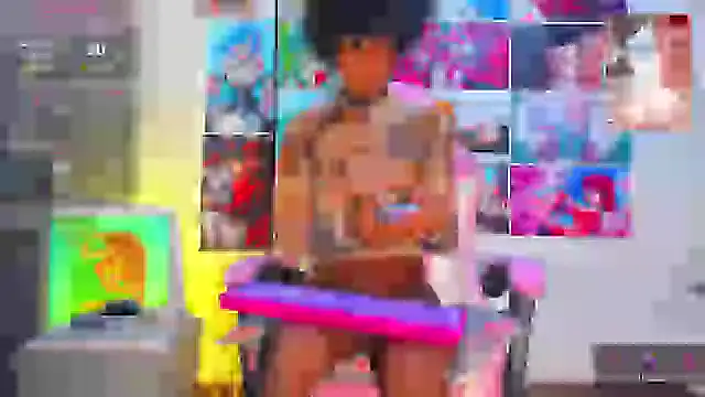 Snapshot of Effy_Marinn chatting on 02.11.25 Effy Marinn online show from 02.11.25