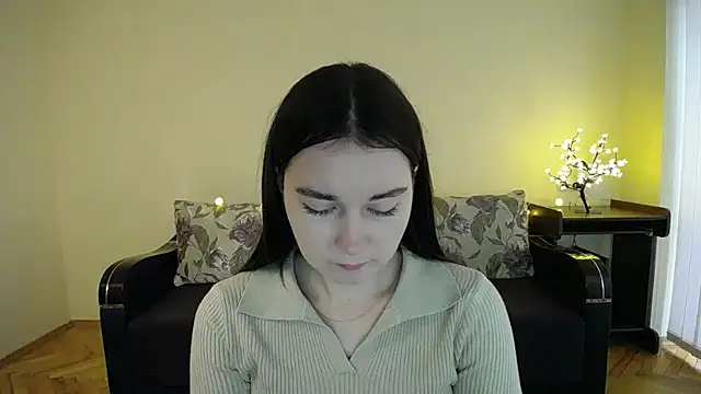 Pretty shy online show from 02.08.25