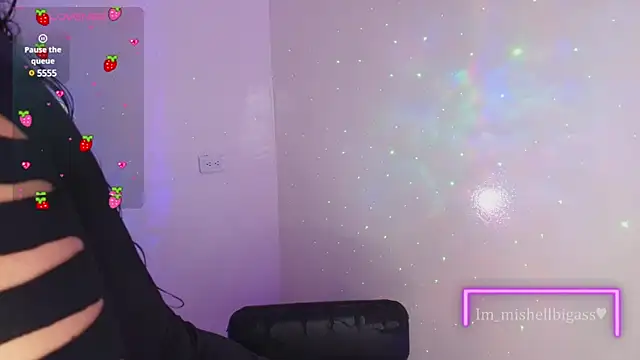 Snapshot of im_mishellbigass chatting on 03.12.25 im mishellbigass online show from 03.12.25