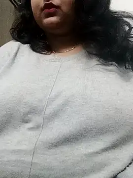 Snapshot of smile_pretty chatting on 01.22.25 smile pretty online show from 01.22.25