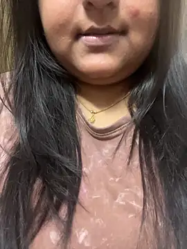 Snapshot of smile_pretty chatting on 03.01.25 smile pretty online show from 03.01.25